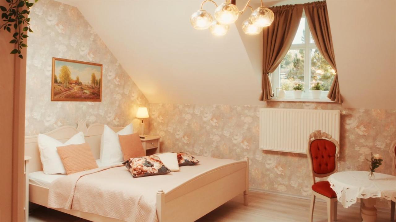 Anker Hotel Arneburg Ngoại thất bức ảnh